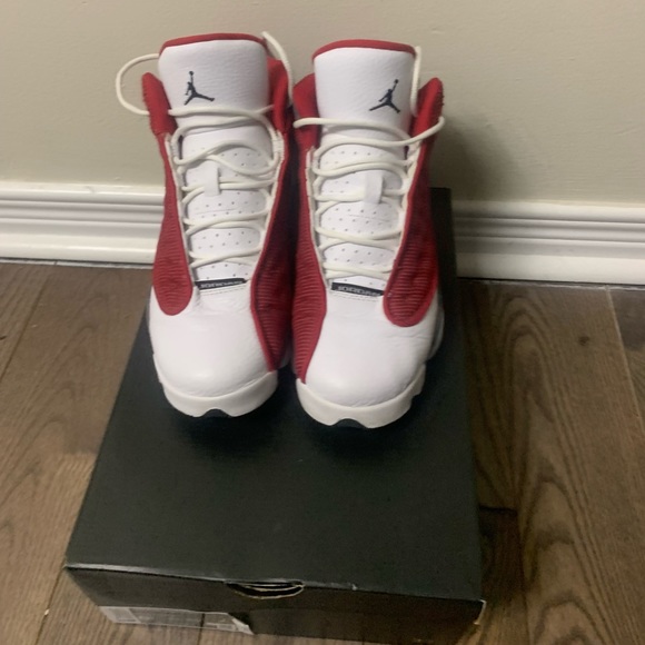 EUC Jordan 13 Red Flints - Picture 2 of 5